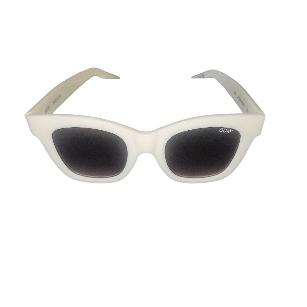 Quay Australia After Hours Bone Ivory Cream Rare Polarized With Case Sunglasses